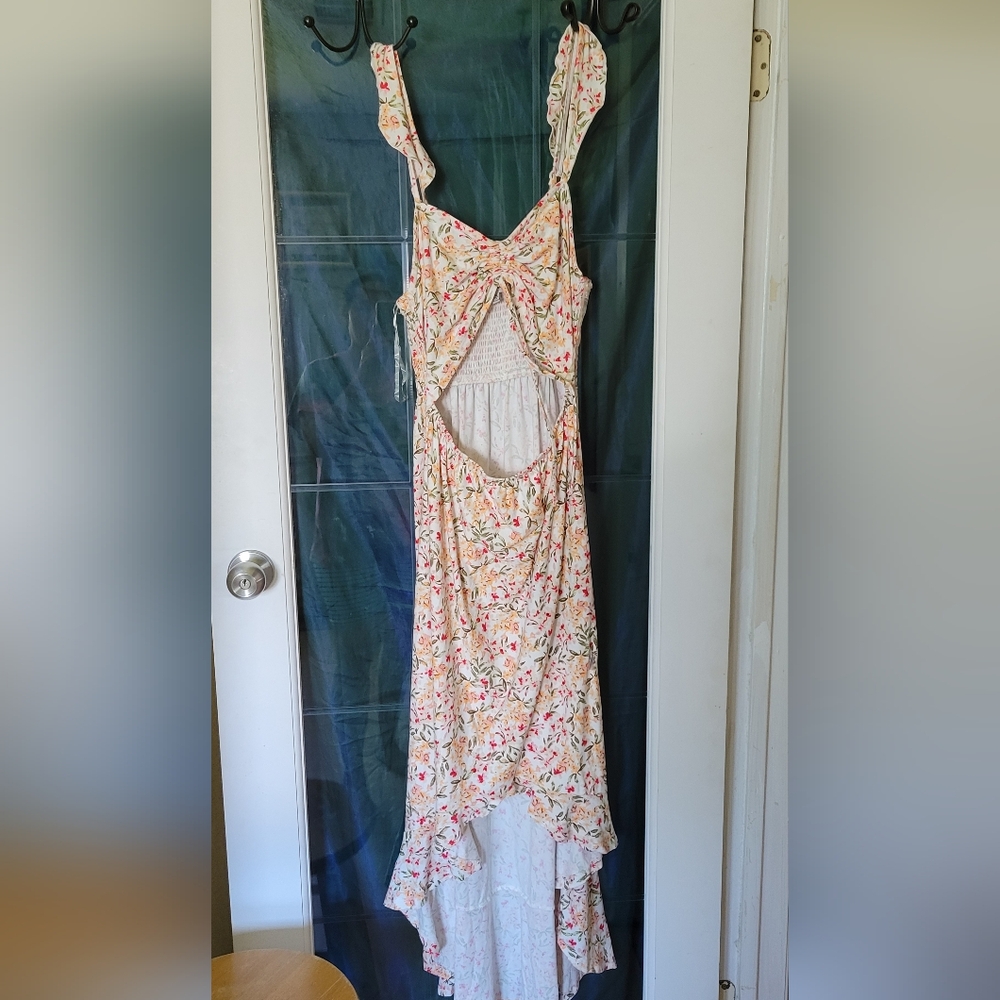 Floral Sleeveless Maxi Dress